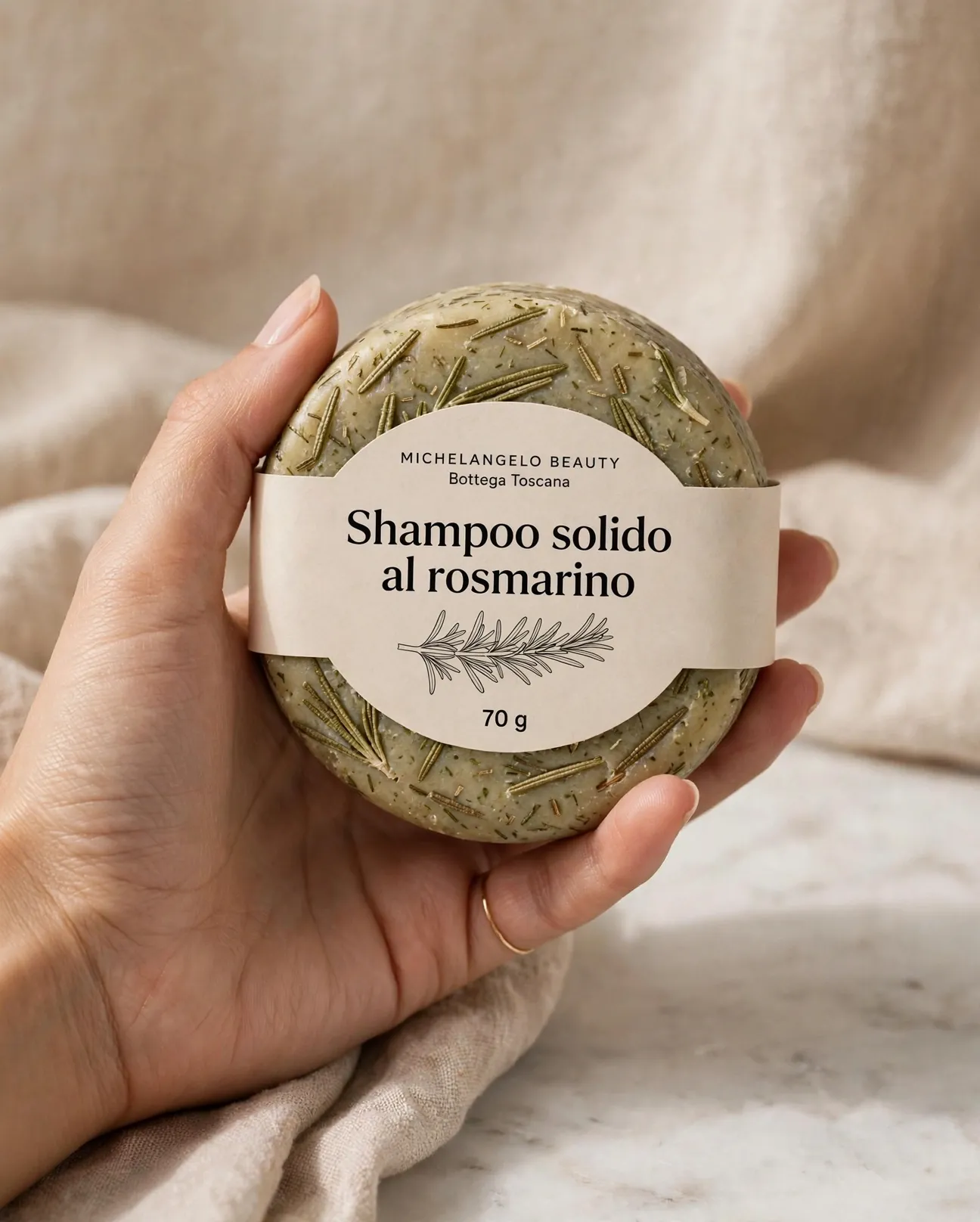 Shampoo solido al rosmarino, dimensione reale 70 g